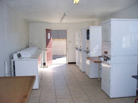 Lawton Courtyard Apartments - Lawton Courtyard Apartments