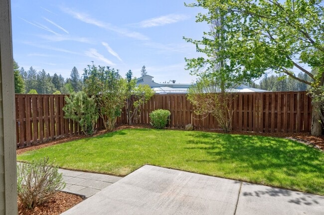 Photo - ARTS & CRAFTS GORGEOUS 2 STORY 3 BEDROOM + OFFICE 2.5 BATH. POOL, CLUBHOUSE, TENNIS INCLUDED!