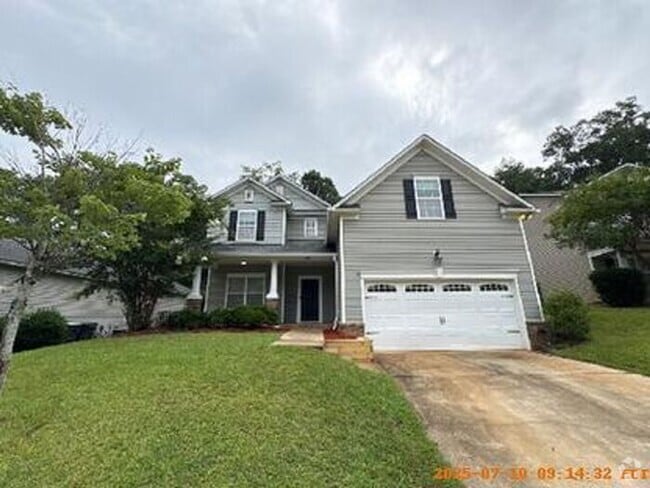 Building Photo - Lexington Living Oasis Rental