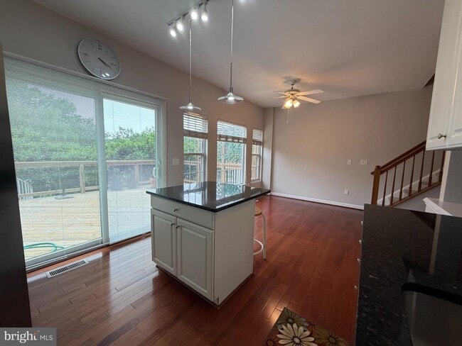 Photo - 20965 Promontory Square