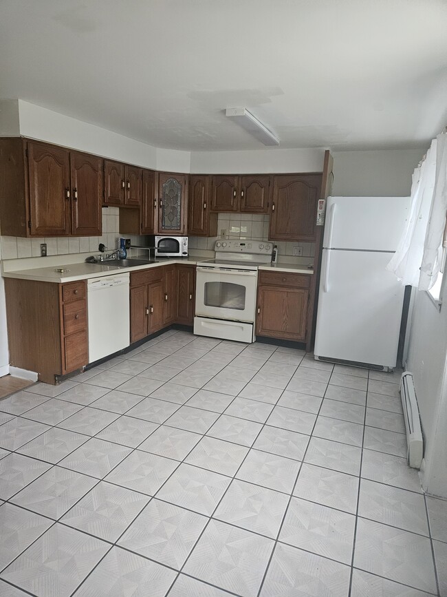 Building Photo - 118 Brandy Ln Unit Studio