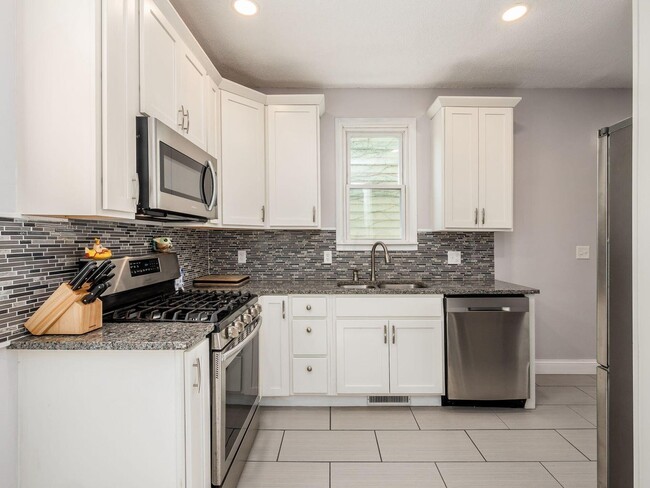 Photo - 214 N 17th St
