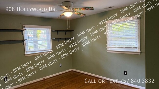 Photo - 908 Hollywood Dr