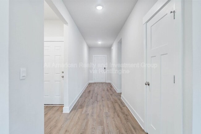 Photo - 127 Hobson Ave