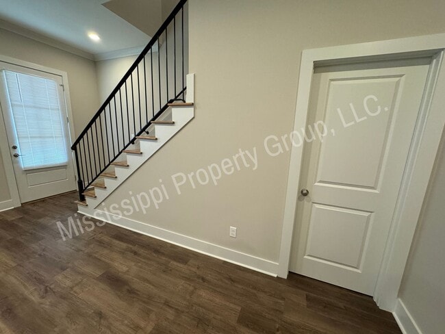 1404 Pleasant Dr