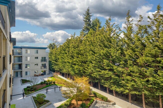 Guinevere Apartment Homes