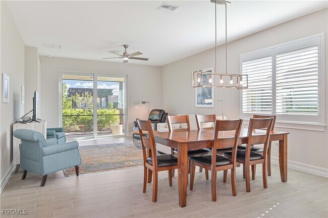 Photo - 43784 Sparrow Dr