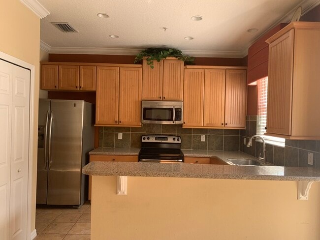 Photo - 4896 Fiorazante Ave