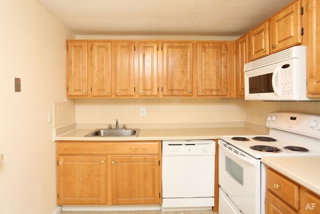 Photo - Studio - Watertown Square