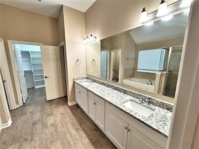 Building Photo - 7213 Fossil Garden Dr