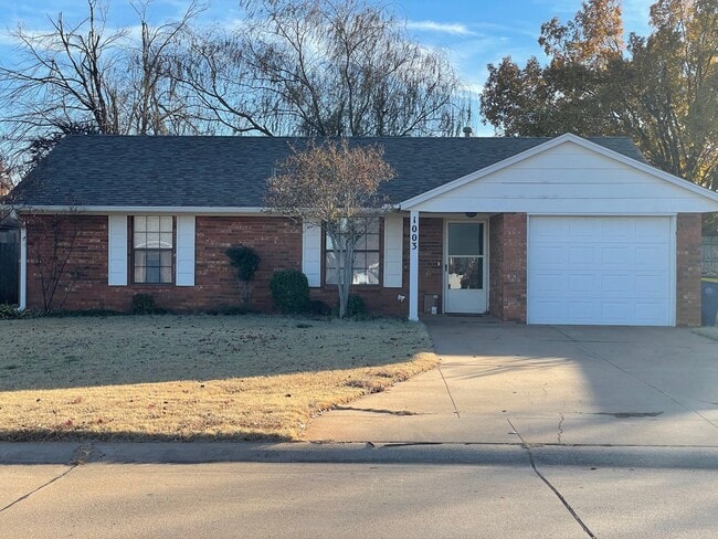 Building Photo - Beautiful 3-Bedroom / 2-Bathroom Home Near Stillwater Junior High and Skyline Elementary!