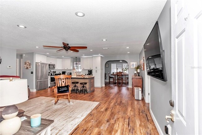 Photo - 6418 SW 62nd Ave