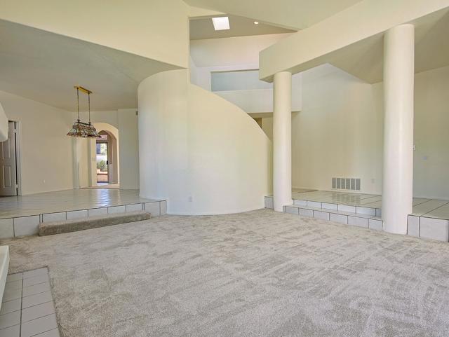 Building Photo - 4918 Amador Dr