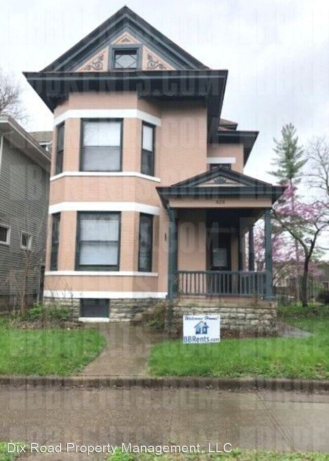 3 br, 2.5 bath House - 825 Dayton Street, - 3 br, 2.5 bath House - 825 Dayton Street,
