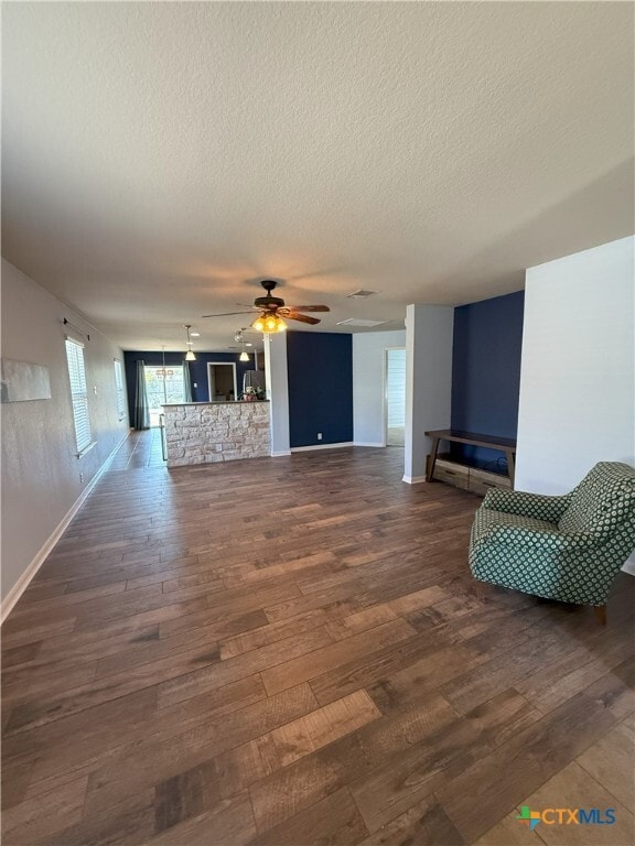 Photo - 760 Guna Dr