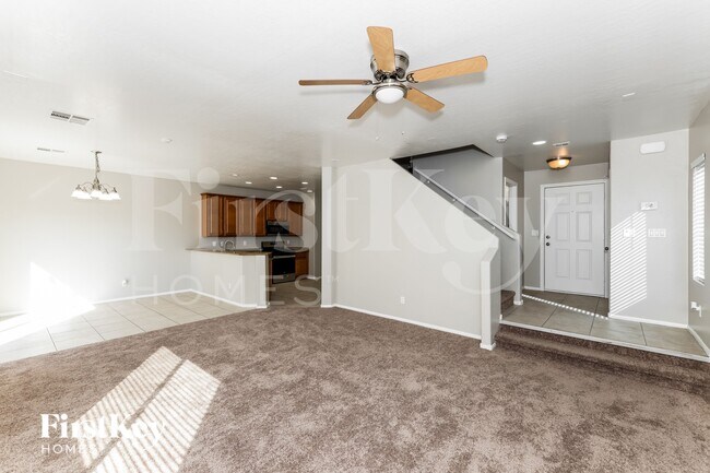 Photo - 1525 Beams Ave