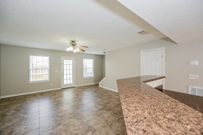 Photo - 3007 RG Buchanan Dr