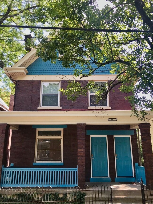 Building Photo - Emming Duplex Unit 1 Rental
