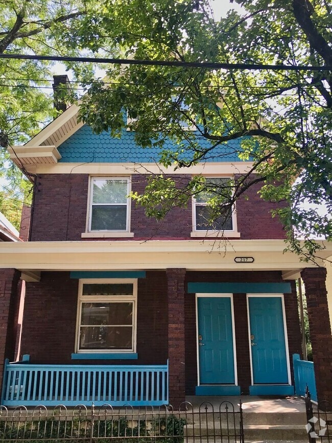 Building Photo - Emming Duplex Unit 1 Rental