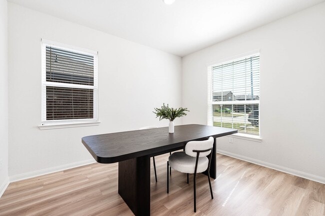 Photo - 22402 Kennons Way