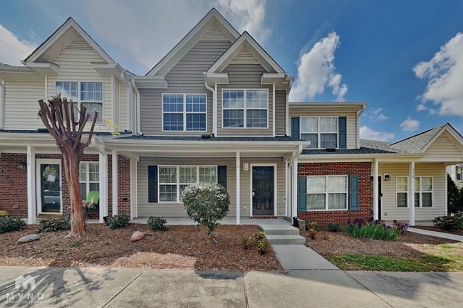 Building Photo - 312 Malamute Ln