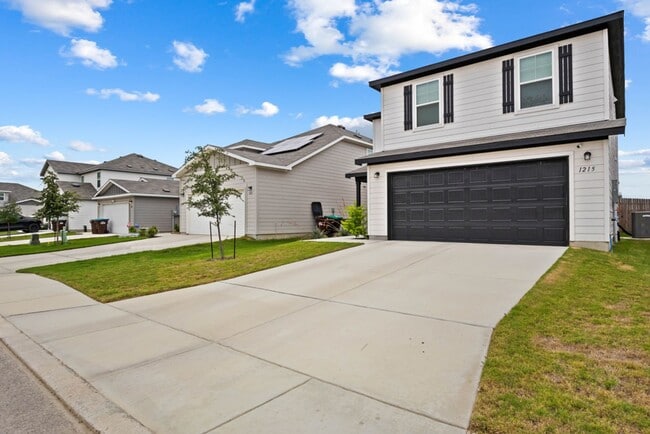 Photo - Charming Home Awaits: Spacious & in a Prime Location