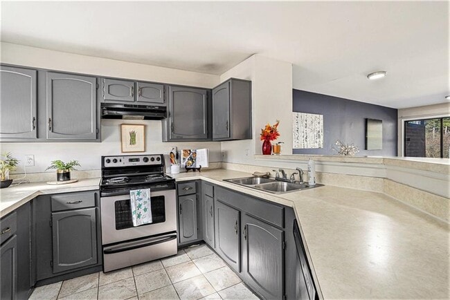 Photo - 3273 Tennington Pl