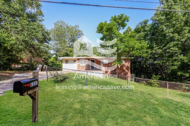 Photo - 1337 Sturkie Ave