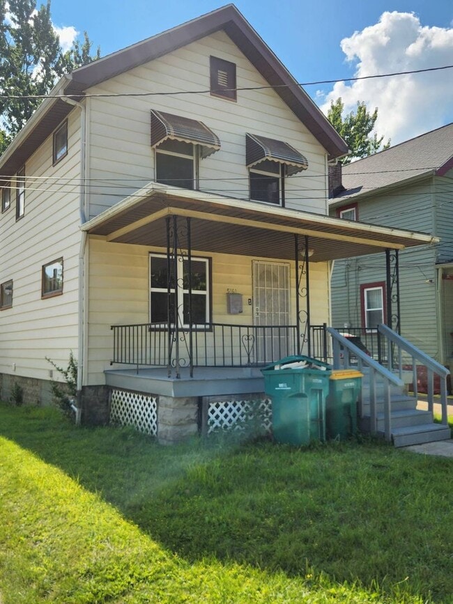 Building Photo - Charming 3-Bedroom Property $1400/month + ... Rental
