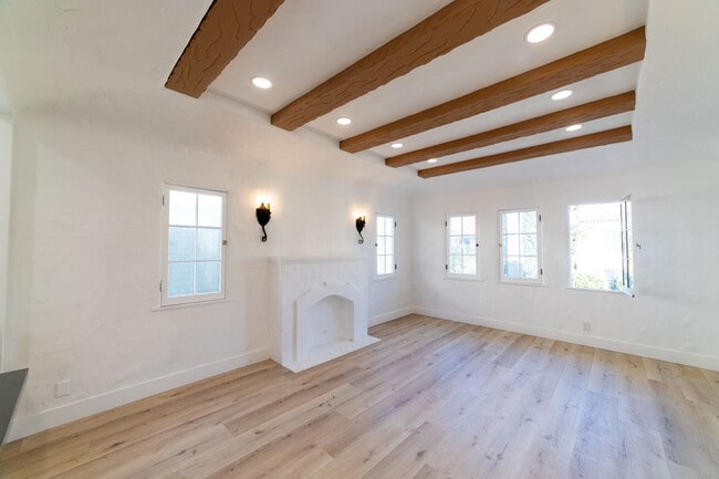 Photo - 6128 Orange St