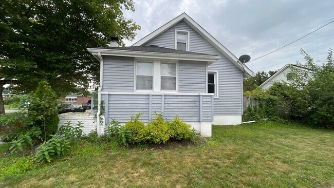 Photo - 558 Cincinnati Ave