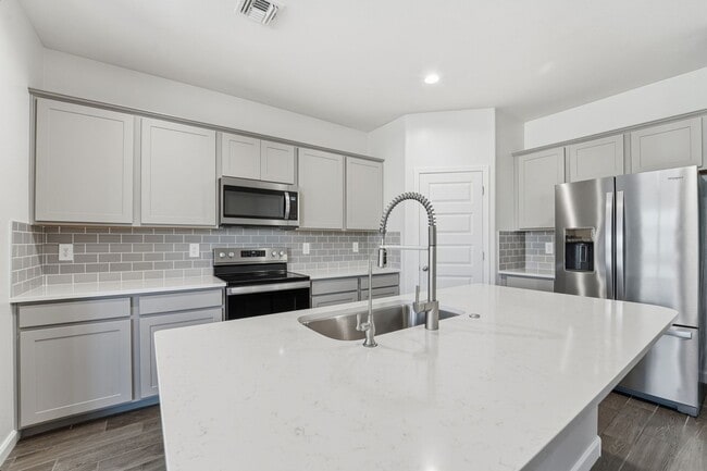 Photo - Modern 4-Bedroom Ranch-Style Corner Lot Home - *RENT SPECIAL*