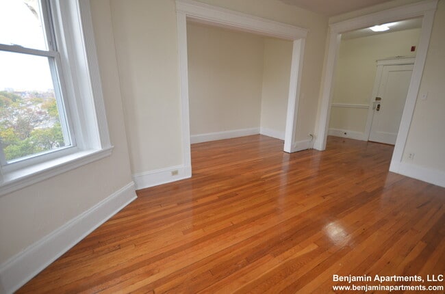 Photo - 1345 Commonwealth Ave Unidad 35