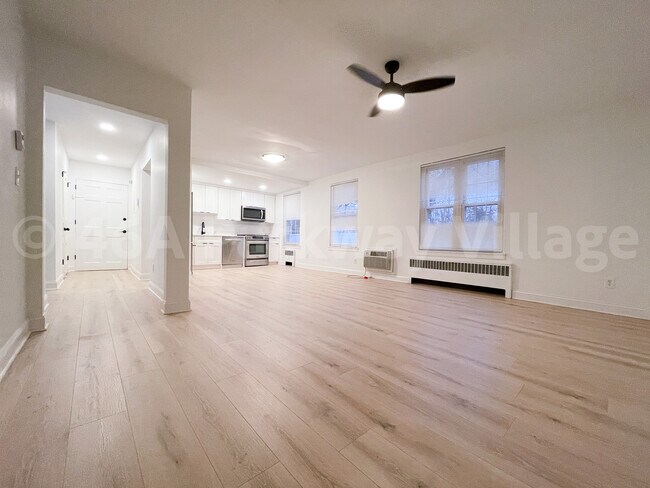 Photo - 46 Parkway Vlg Apartment Unit A