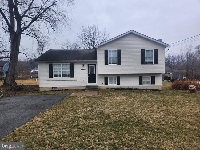 Photo - 513 E 11th Ave