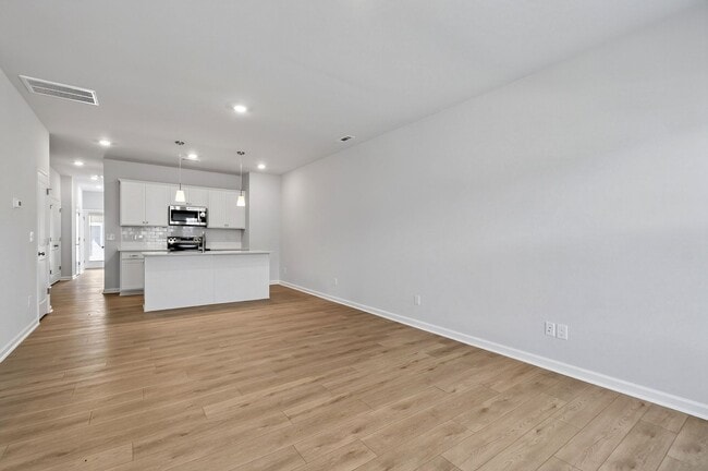 Photo - 109 Blue Melody Ave