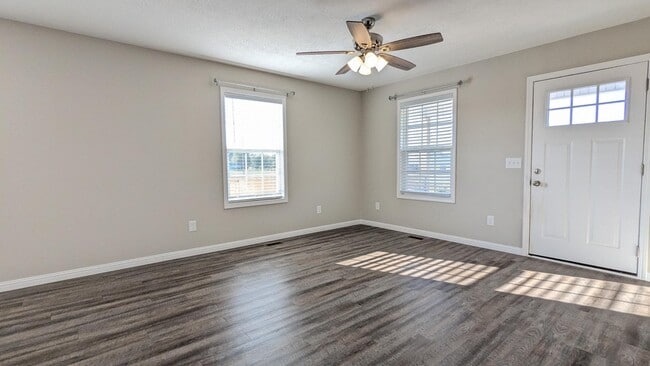 Photo - 106 Breanna Blvd