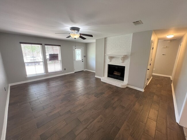 Photo - 522 Fawn Lake Dr