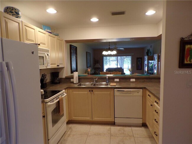 1462 Rio De Janeiro Ave Unit B103