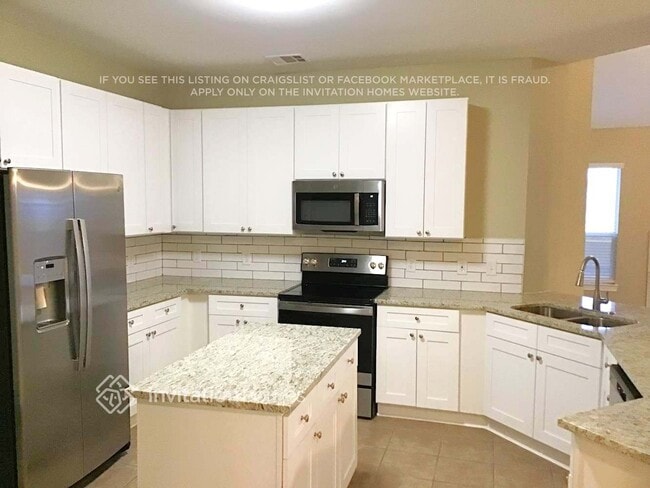 Photo - 9913 Old Field Dr