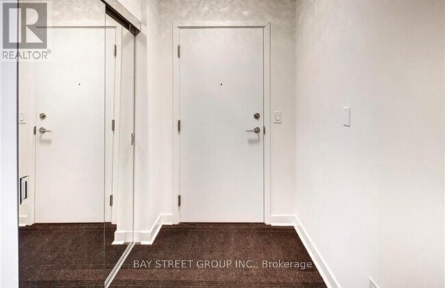 Photo - 295 Adelaide St W Unit 3305