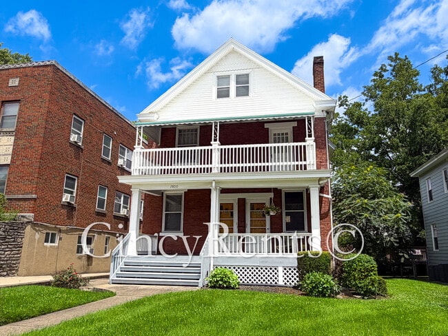 Photo - 2800 Observatory Ave Unit 1