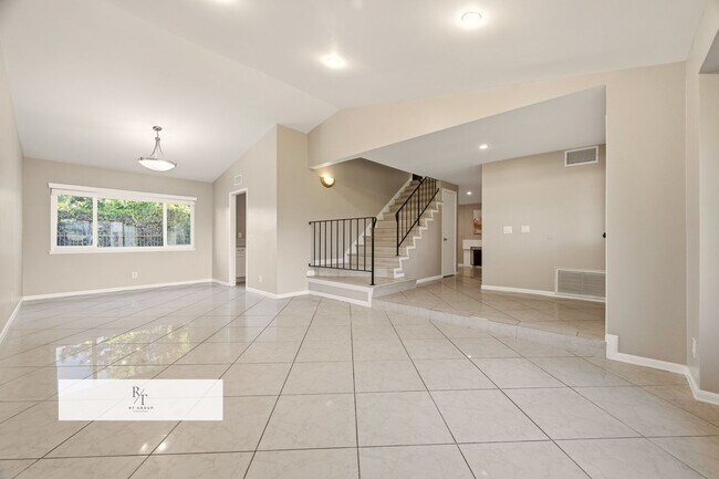 20112 Divino Dr