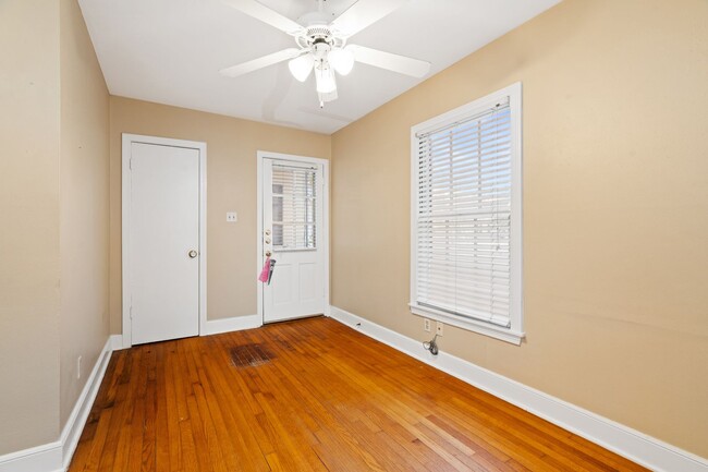 Photo - Rosedale Charmer - Wood Floors  - 1 BD / 1BA - W/D - Patio - Covered Parking - $1500