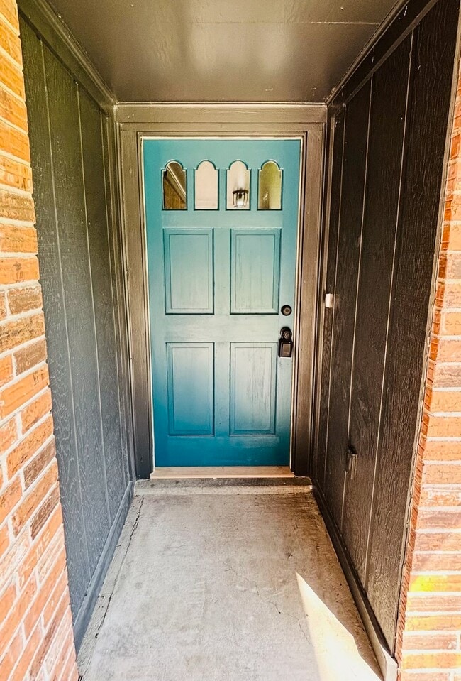 Photo - 1803 S Park St