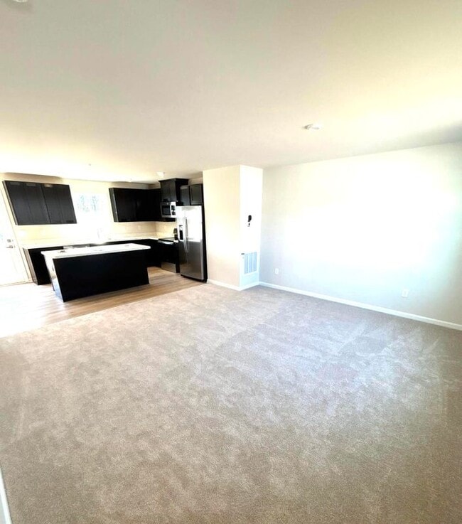 Photo - 125 Pampas St