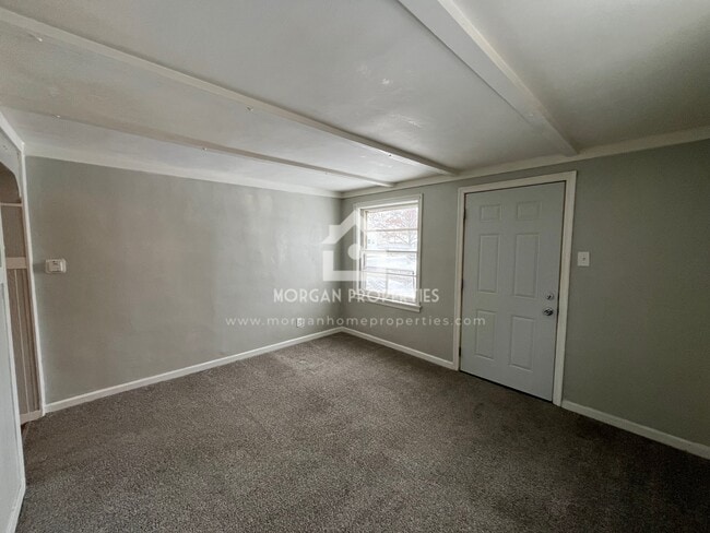 Photo - 713 E 31st St