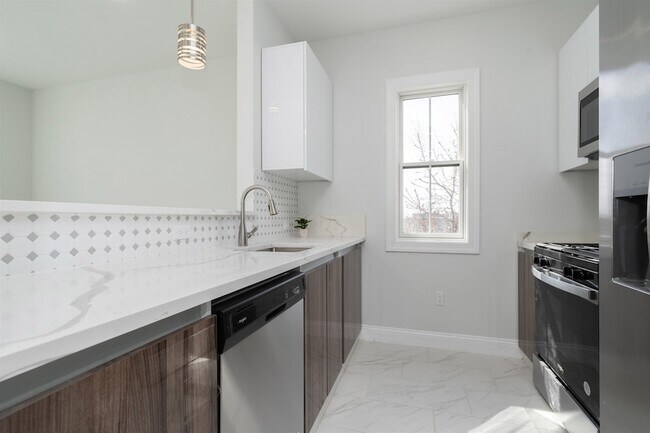 Photo - 144 Bergen Ave