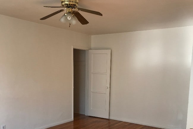 Photo - 1237 N Detroit St Unidad 1239-3