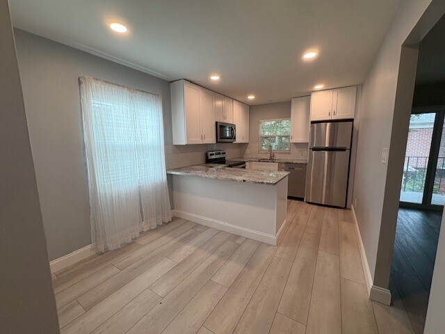 Photo - 1327 84th Ave N Unidad C